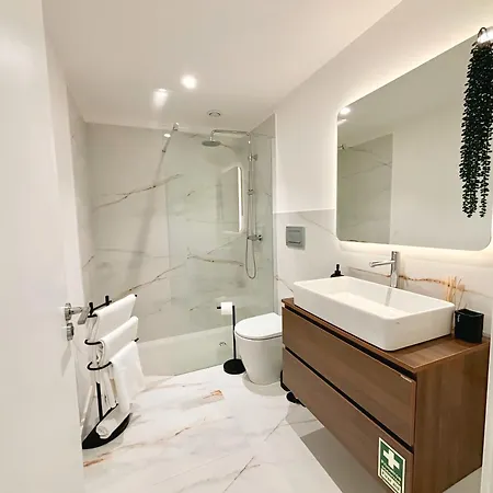 Star Light Câmara de Lobos