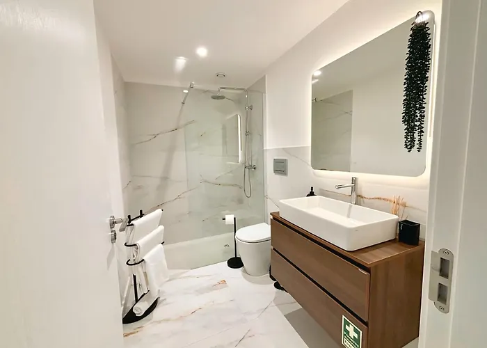 Star Light Câmara de Lobos